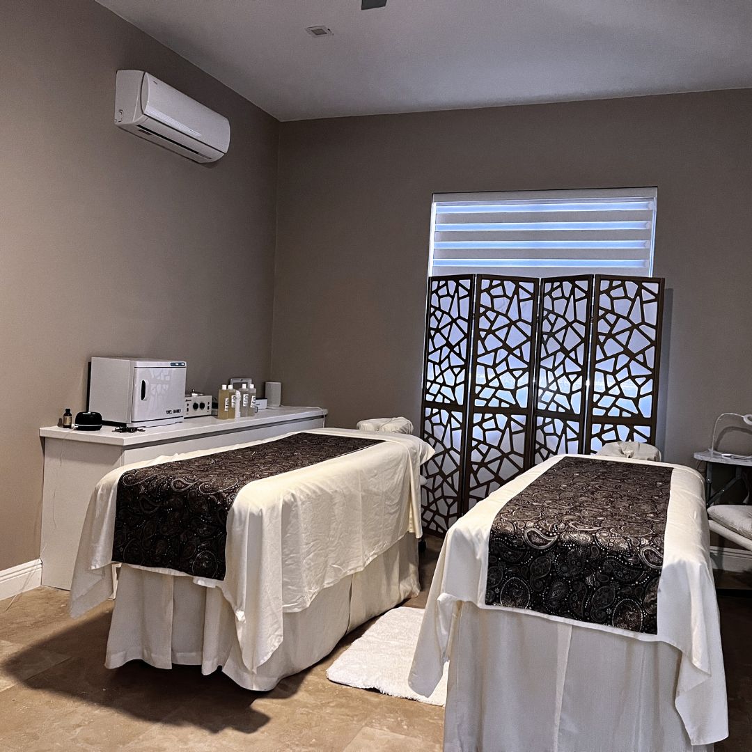 Massage tables at Ocean Breeze Resort