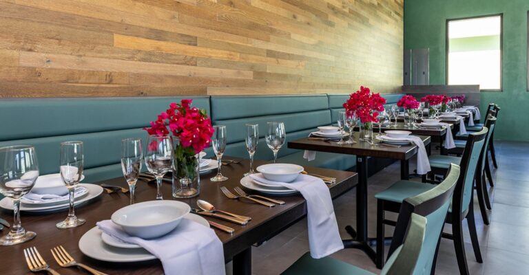 Cilantros Bar & Grill